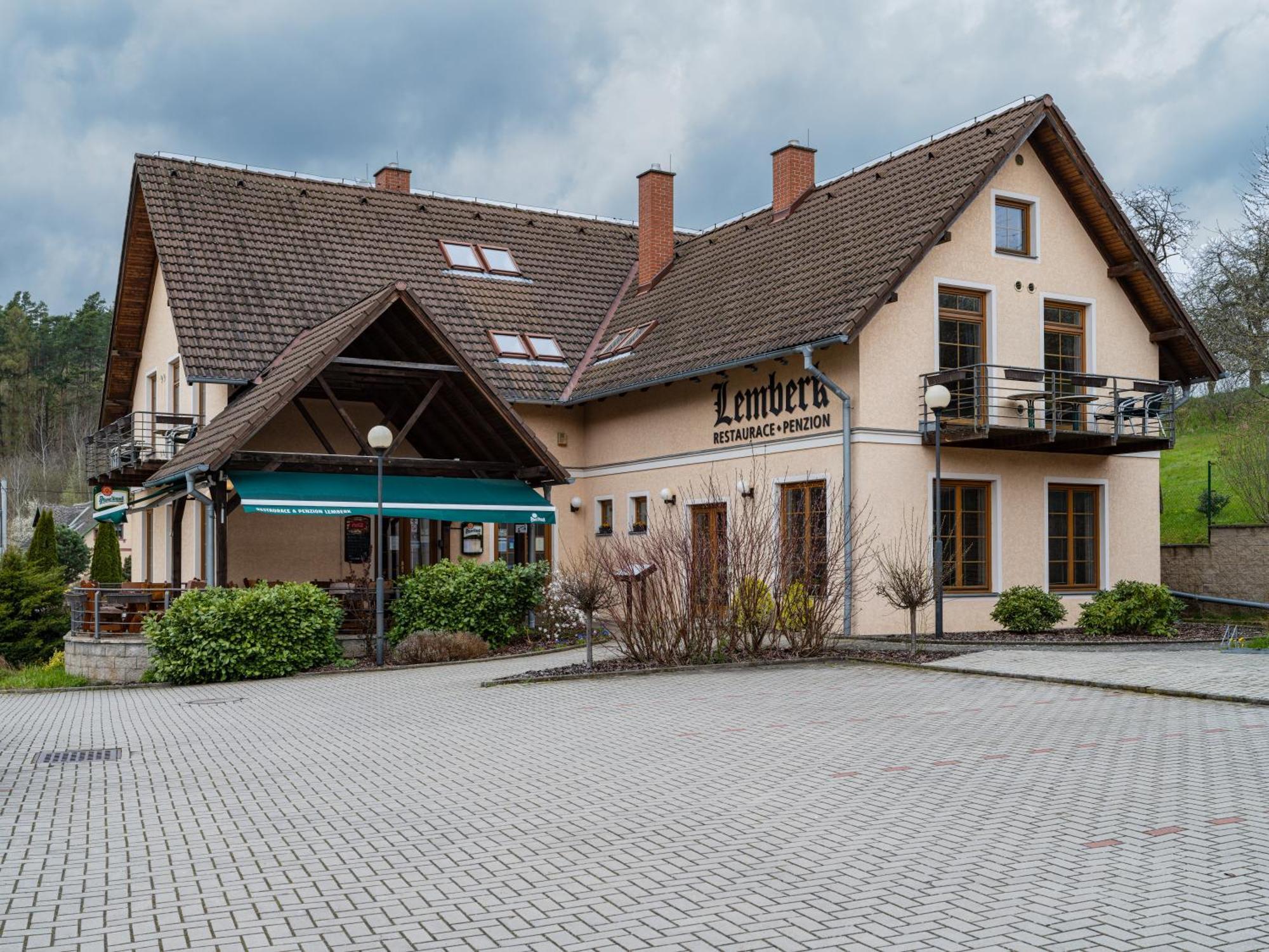 Penzion a restaurace Lemberk Jablonné v Podještědí Exterior foto